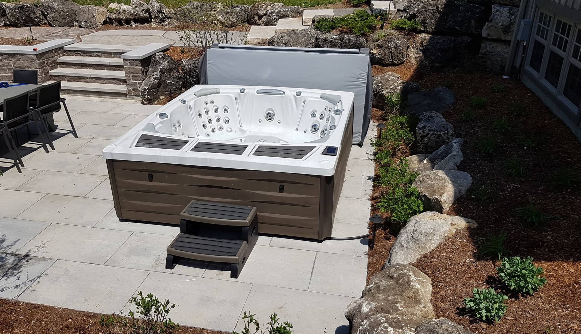 Hot Tub Features Of Sundance® Spas And Nordic Hot Tubs™ 